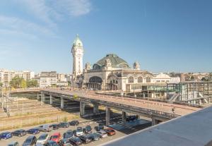 Nespecifikovaný výhled na destinaci Limoges nebo výhled na město při pohledu z hotelu