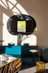 Uma área de estar em JO&JOE ROMA
