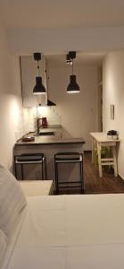 Кухня или мини-кухня в Apartman 29
