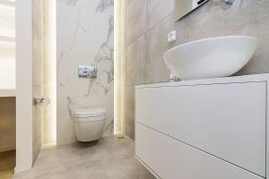 Vonios kambarys apgyvendinimo įstaigoje Central modern flat btw Syntagma and Monastiraki