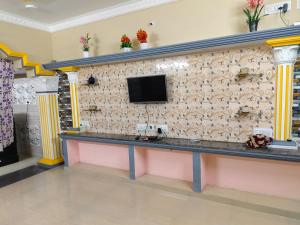Televisyen dan/atau pusat hiburan di Privika villa +7 gambar