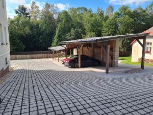 Budova, kde se apartmán nachází