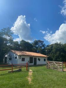 Bangunan di mana terletaknya the country house