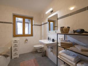 Koupelna v ubytování Ferienhaus Hansl + 37 fotografií