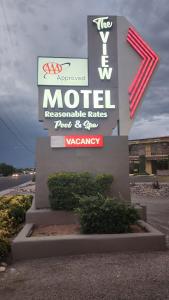 Certifikát, hodnocení, plakát nebo jiný dokument vystavený v ubytování The View Motel