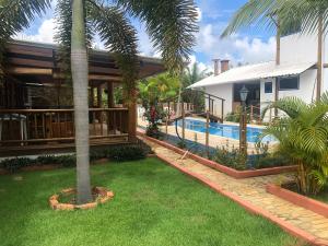 Bazén v ubytování Ao som do mar Bahia nebo v jeho okolí