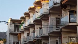 Budova, v ktorej sa apartmán nachádza