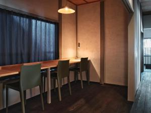 ภาพในคลังภาพของ 小鳩屋 ในAsuke-chō