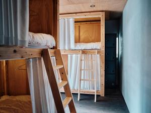 เตียงในห้องที่ 小鳩屋