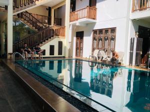 Swimming pool sa o malapit sa Ashiyana Hotel