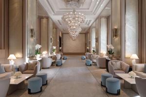 Istumisnurk majutusasutuses Waldorf Astoria Doha West Bay