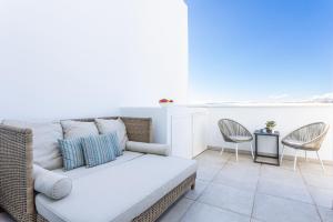 Część wypoczynkowa w obiekcie Penthouse Lord of Mijas , Sea View 6P, Casa Banderas, D23A