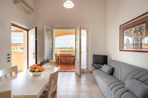 A seating area at Ombra Verde Residence e B&B