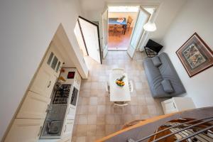 A kitchen or kitchenette at Ombra Verde Residence e B&B