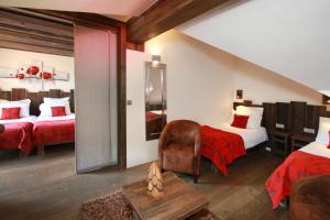 Postel nebo postele na pokoji v ubytování Hotel Cote Brune