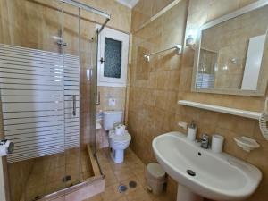 Kúpeľňa v ubytovaní Corfu Dream Holidays Villas Standarts