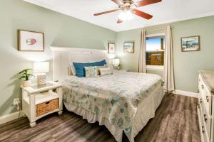 Deeded Beach Access- 10 min Walk to Hangout
