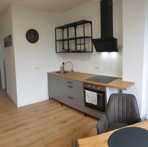 Kuchyň nebo kuchyňský kout v ubytování Studio Apartments in Ruhrgebiet