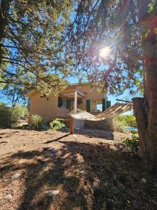 Το κτήριο όπου στεγάζεται  το διαμέρισμα