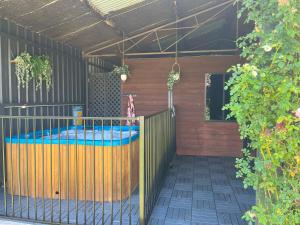 Gambar di galeri bagi Addisons Stanthorpe with hot tub di Stanthorpe