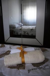 En eller flere senge i et værelse på Apartment Visoka