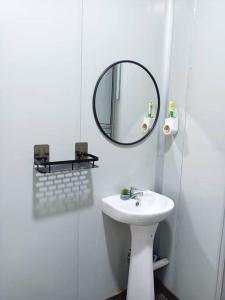 Ένα μπάνιο στο Shaza Homestay