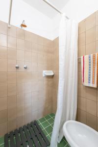Koupelna v ubytování Monolocale ingresso indipendente con corte esclusiva