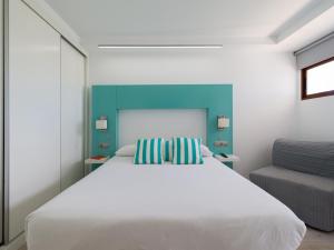 Posteľ alebo postele v izbe v ubytovaní Aguila Beach Ocean View By CanariasGetaway