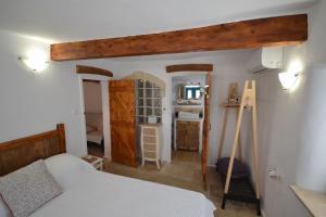 Postel nebo postele na pokoji v ubytování Shirleys Cottage