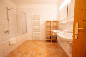Koupelna v ubytování All Seasons Lodge by All in One Apartments