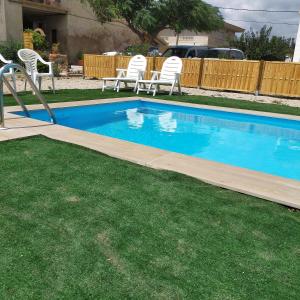 Hồ bơi trong/gần Habitación privada 2personas