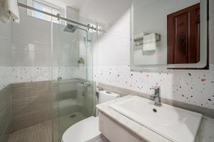 Myrtle Boutique Hotel 욕실