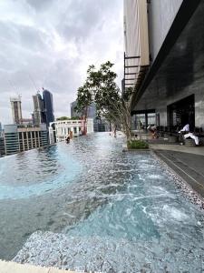 High Floor Luxury KL Residence with Infinity Pool
