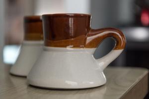 Příslušenství pro přípravu čaje a kávy v ubytování Serendipity Cottage + 9 fotografií