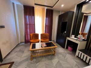Posezení v ubytování HOTEL PLEASANT VIEW