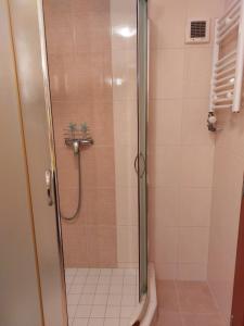 Kúpeľňa v ubytovaní Apartmány AQUAVILLA + 37 fotografií