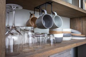 Köök või kööginurk majutusasutuses Sequoia Studio Suites