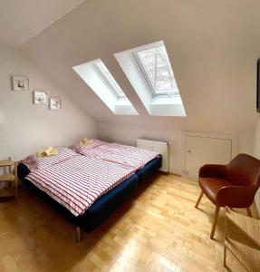 Un pat sau paturi într-o cameră la TOP 601 Lothringen house