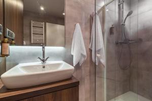 Kúpeľňa v ubytovaní Bruna 2 - Charming Apartment by Noclegi Renters
