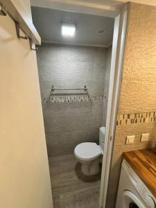 Kupaonica u objektu Studio vue mer avec piscine