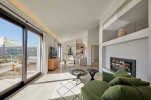 Μια τηλεόραση ή/και κέντρο ψυχαγωγίας στο Luxuriöse Villa mit Pool nahe Canyamel
