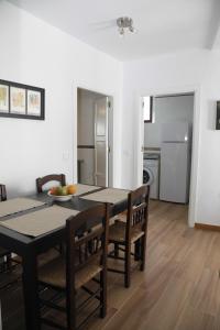 Foto dalla galleria di Apartamentos Casamonteymar Bas-Ser a Vejer de la Frontera