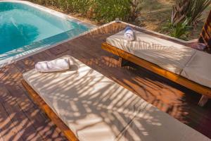 Piscina en o cerca de Aldea Mizúl