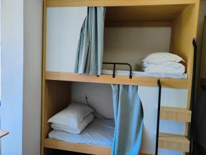 鄭州的住宿－避风港青年旅舍，双层床间 - 带2张床