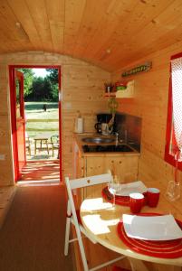 Gallery image of Gypsy Nature B&B in Jumelles