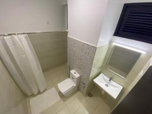 Koupelna v ubytování O2 Ella + 37 fotografií