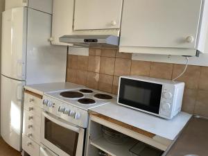Kjøkken eller kjøkkenkrok på 2 room Apartment in Hammarby by Stockholm City