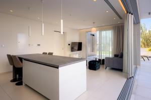 Posezení v ubytování City Napa Seaview Villas - Villa 8