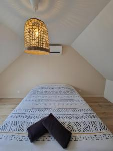 Postel nebo postele na pokoji v ubytování Le Phénix - Piscine chauffée - 7pers- Rêve au Mans