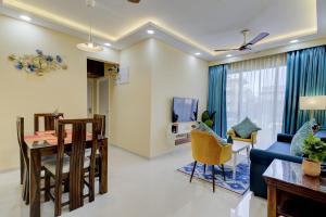 Istumisnurk majutusasutuses Luxe 2BHK 10min from GOI airport with Pool access